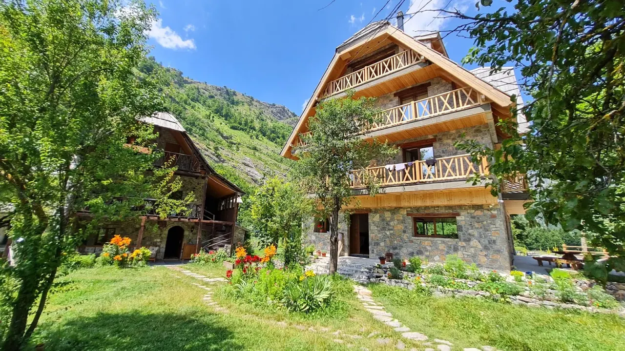 Guesthouse Kol Gjoni — view 1