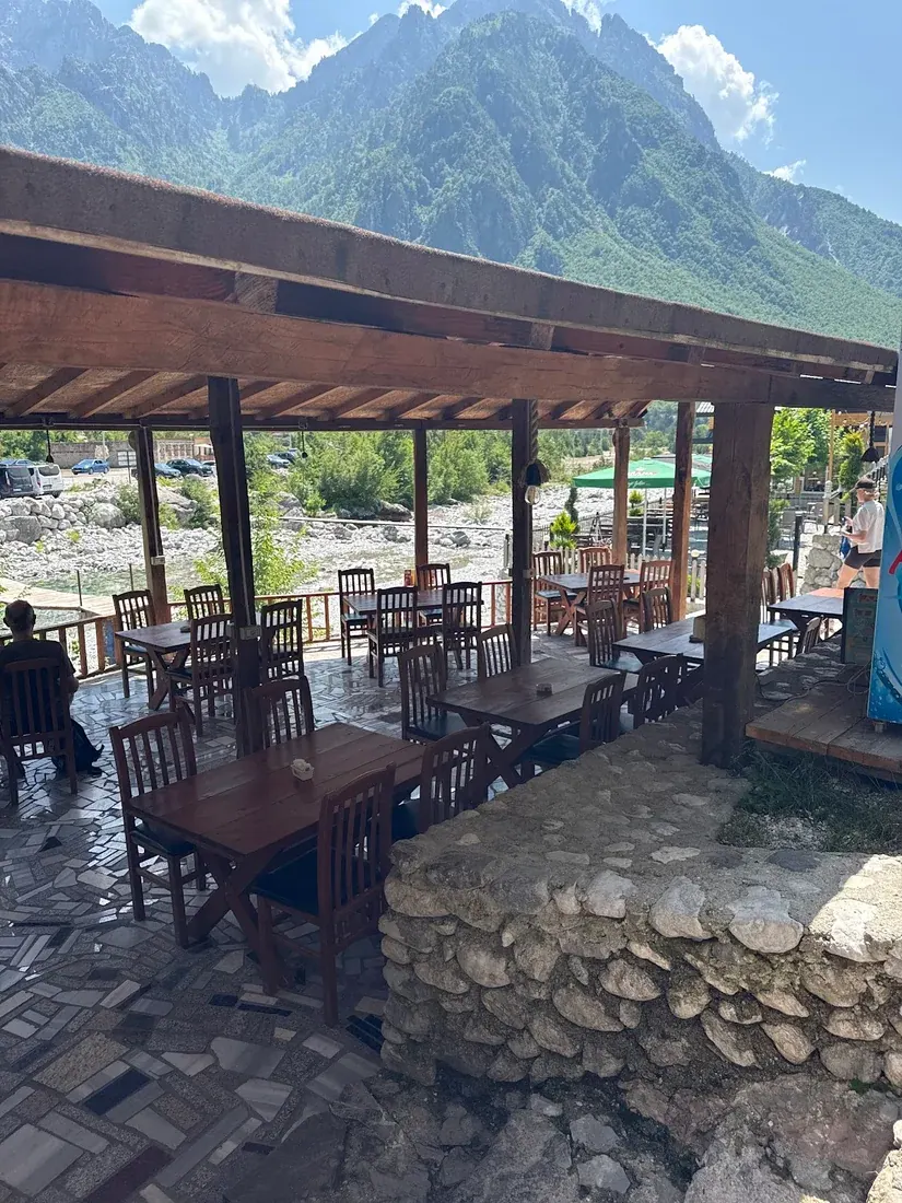 Restorant Lulash Zelna — photo 1